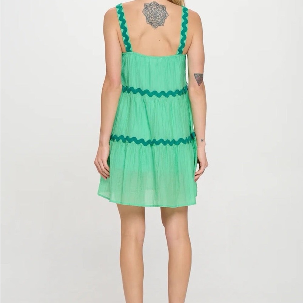 Meet me in Santorini Green Tiered Mini Dress - Picture 2 of 8